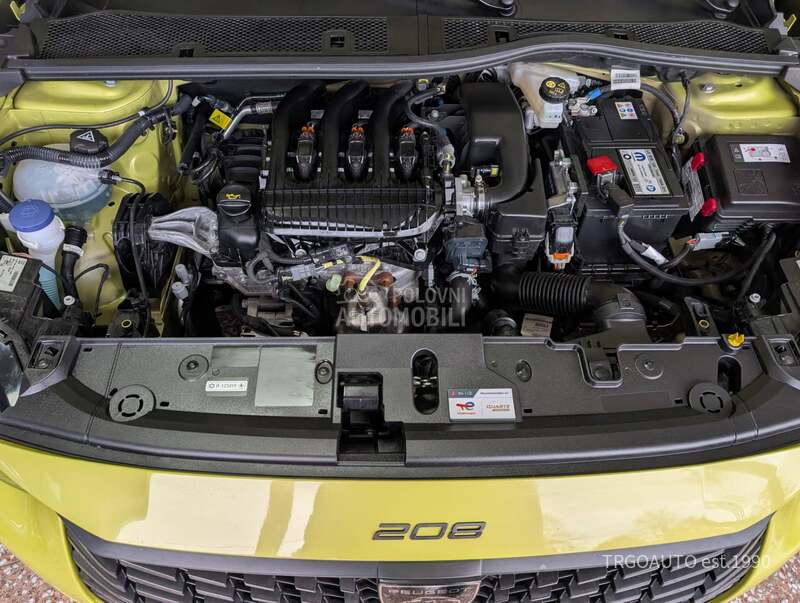 Peugeot 208 Garan 12 mes.