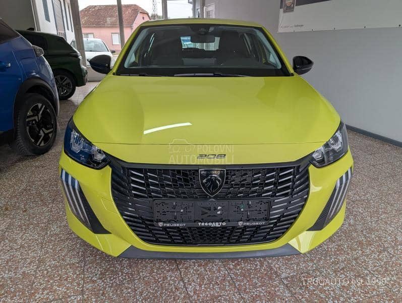 Peugeot 208 Garan 12 mes.