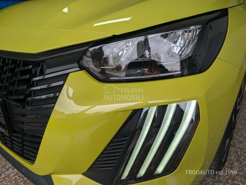 Peugeot 208 Garan 12 mes.