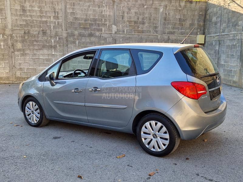 Opel Meriva 1.7 cdti AUT0MATK