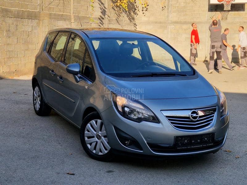 Opel Meriva 1.7 cdti AUT0MATK