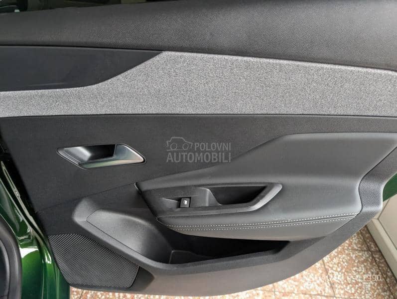 Peugeot 308 Garan 12 mes.