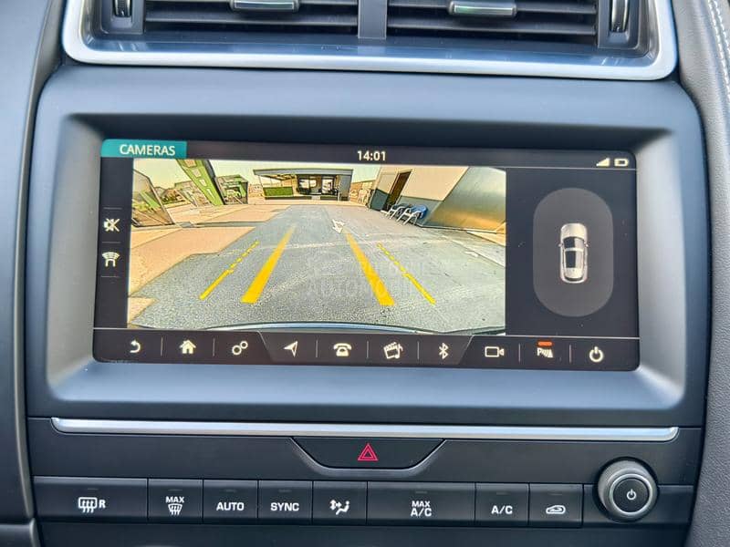 Jaguar E-Pace R DYNAMIC 2020