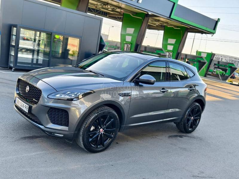 Jaguar E-Pace R DYNAMIC 2020