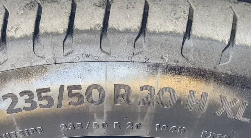 Jaguar E-Pace R DYNAMIC 2020