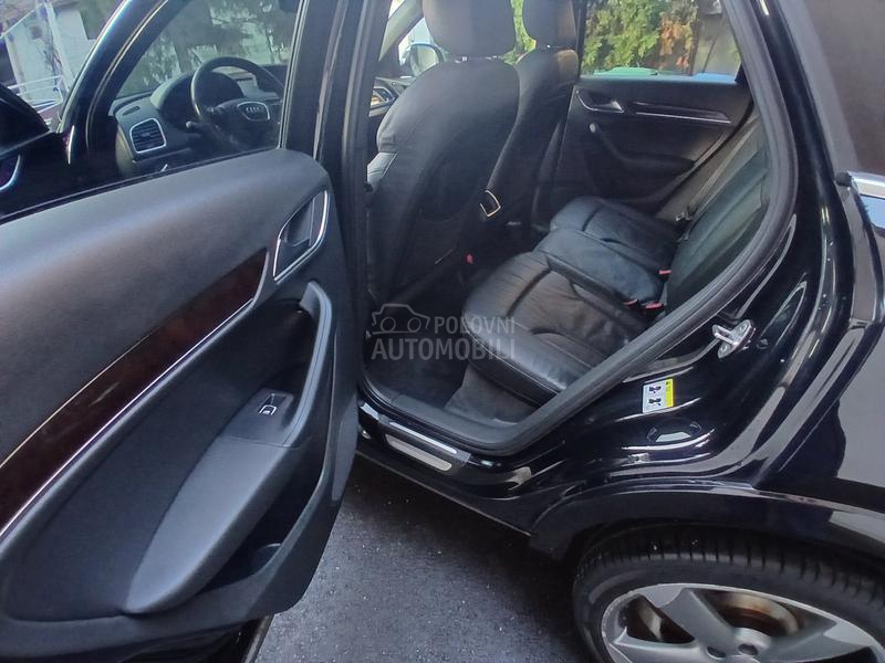 Audi Q3 2.0tdi s tronic pano