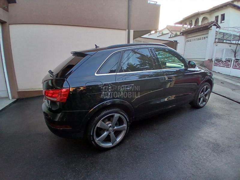 Audi Q3 2.0tdi s tronic pano