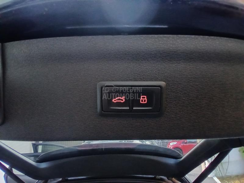 Audi Q3 2.0tdi s tronic pano