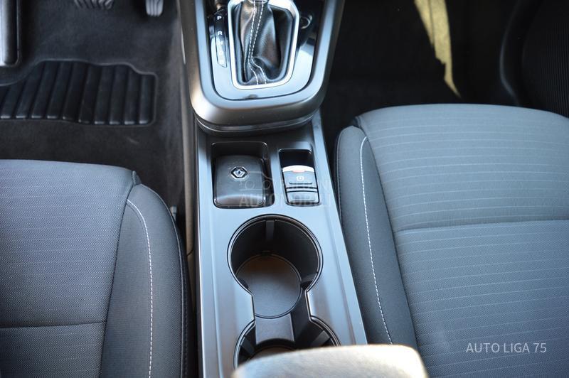 Renault Arkana 1.6 E-Tech145 Busine