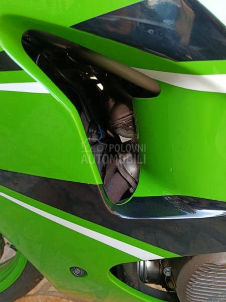Kawasaki zx6r