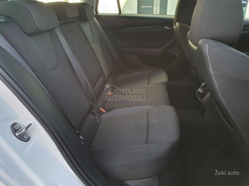 Škoda Octavia 2.0TDI DSG 4X4 CH