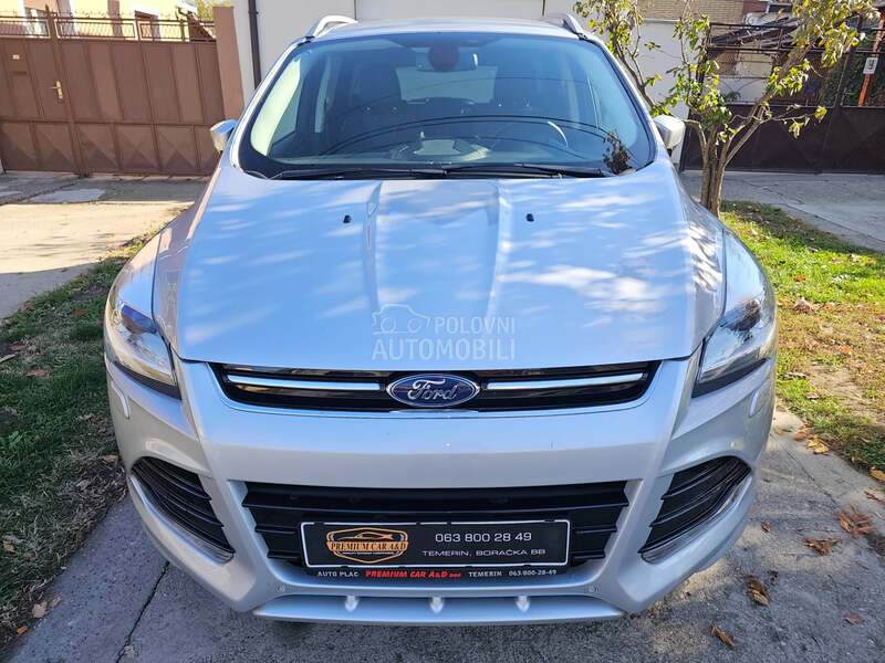 Ford Kuga 2.0Tdci TITANIUM NOV