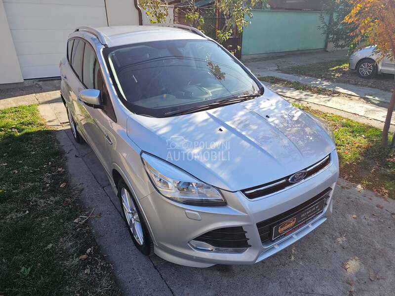 Ford Kuga 2.0Tdci TITANIUM NOV