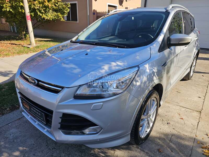 Ford Kuga 2.0Tdci TITANIUM NOV