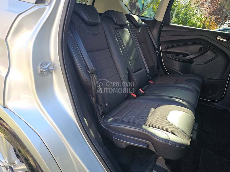 Ford Kuga 2.0Tdci TITANIUM NOV