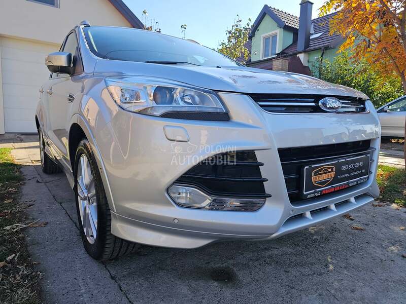 Ford Kuga 2.0Tdci TITANIUM NOV