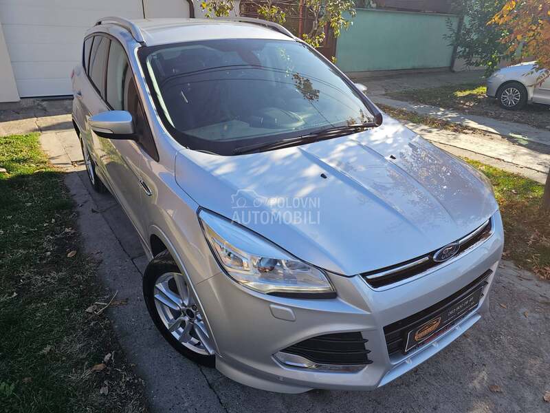 Ford Kuga 2.0Tdci TITANIUM NOV