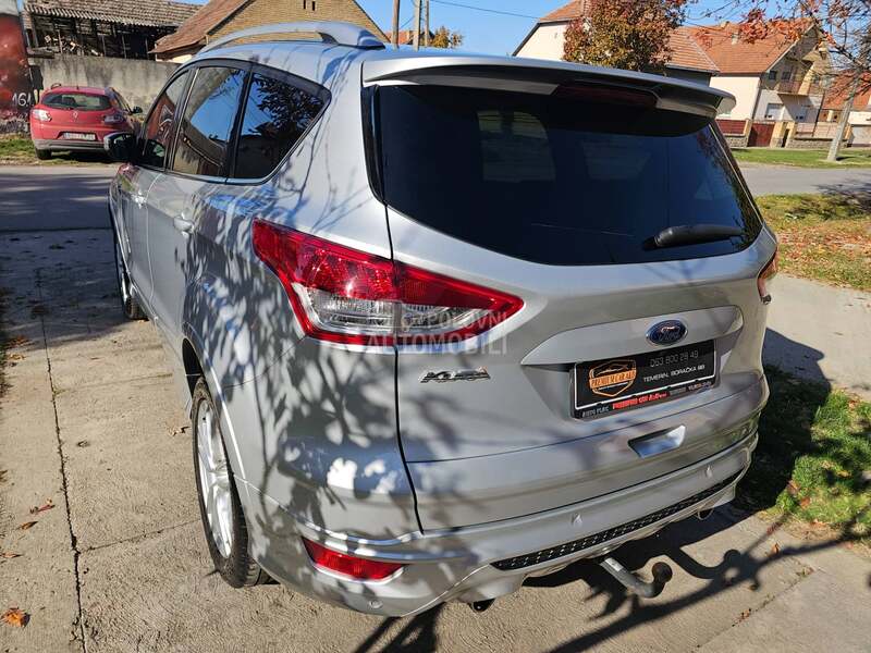 Ford Kuga 2.0Tdci TITANIUM NOV