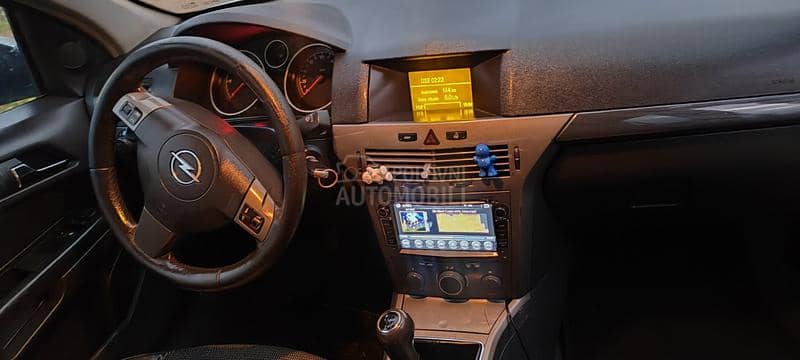 Opel Astra H CDTI