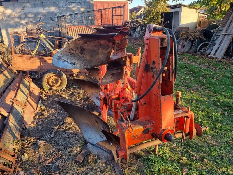 Gregoire Besson SOUCHU PINET