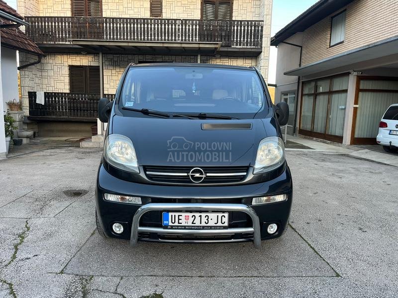 Opel Vivaro 1.9dci kombinovan/long