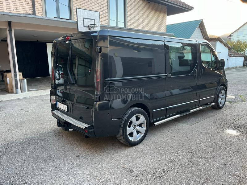 Opel Vivaro 1.9dci kombinovan/long