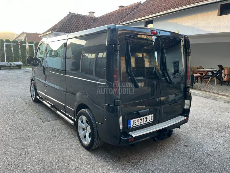 Opel Vivaro 1.9dci kombinovan/long