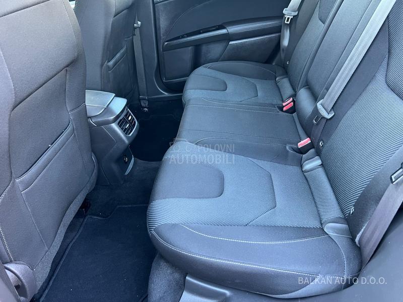 Ford Mondeo 2.0 TDCI/NAV/LED