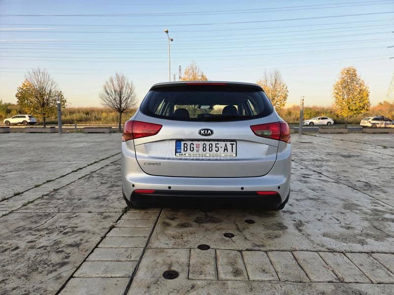 Kia cee`d sw 1.4