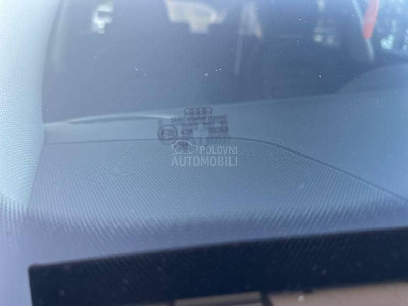 Audi A4 2.0 TDI S-line