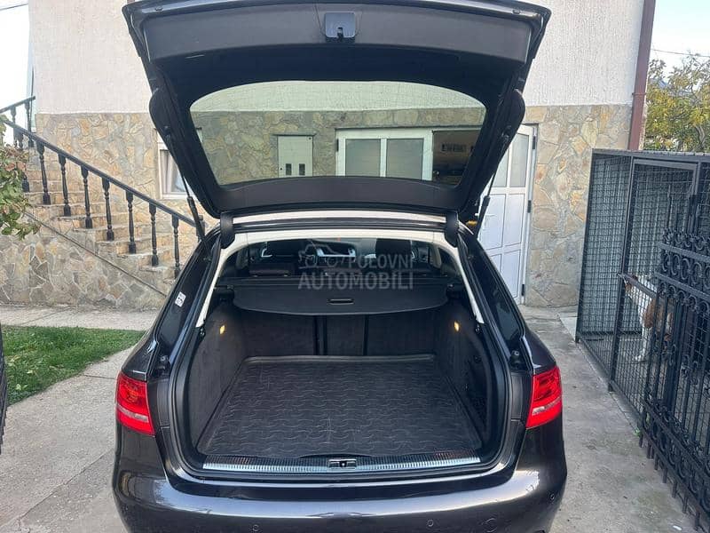 Audi A4 2.0 TDI S-line