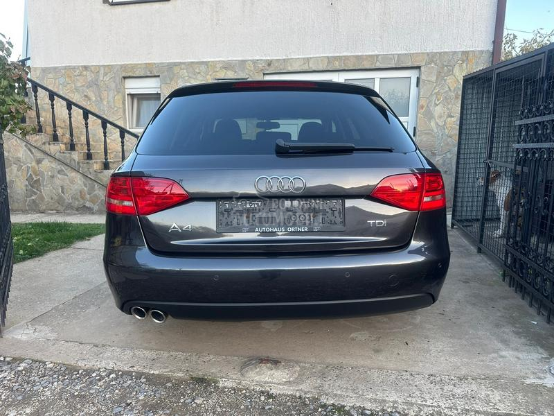 Audi A4 2.0 TDI S-line