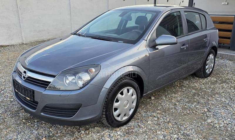 Opel Astra H 1.4b t.o.p