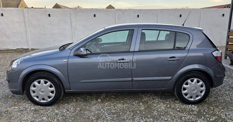 Opel Astra H 1.4b t.o.p