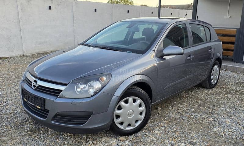 Opel Astra H 1.4b t.o.p