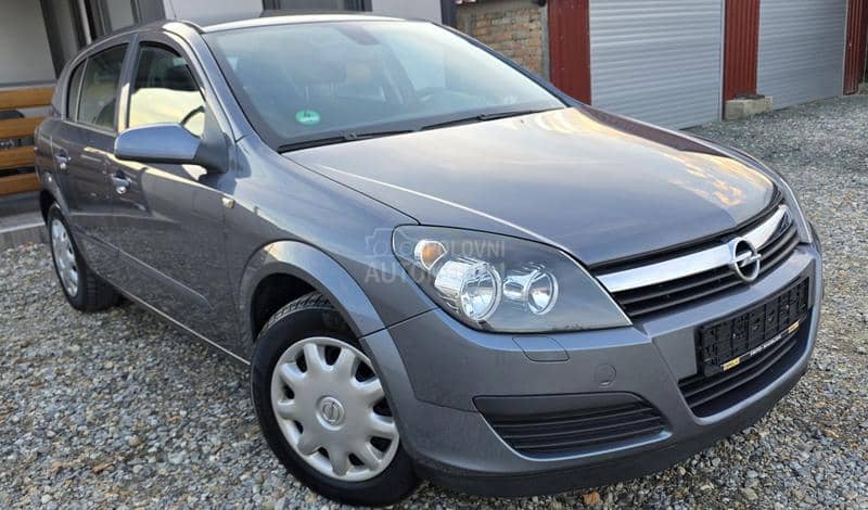 Opel Astra H 1.4b t.o.p