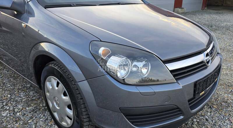 Opel Astra H 1.4b t.o.p
