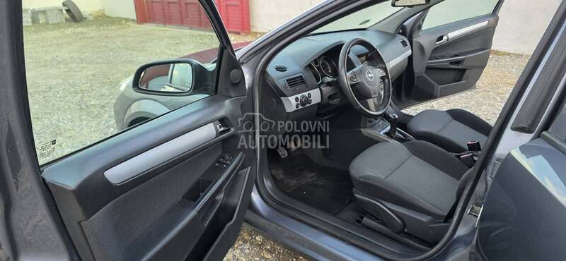 Opel Astra H 1.4b t.o.p