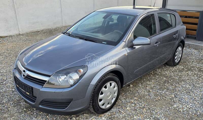 Opel Astra H 1.4b t.o.p