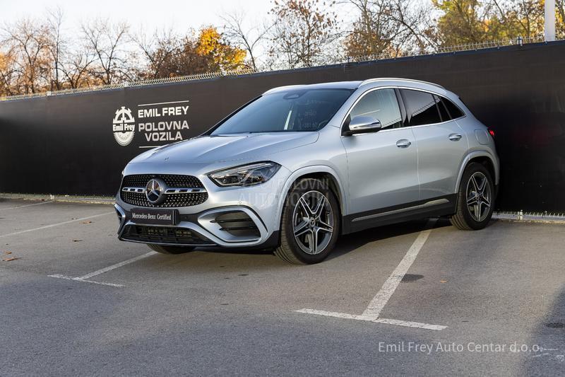 Mercedes Benz GLA 180 