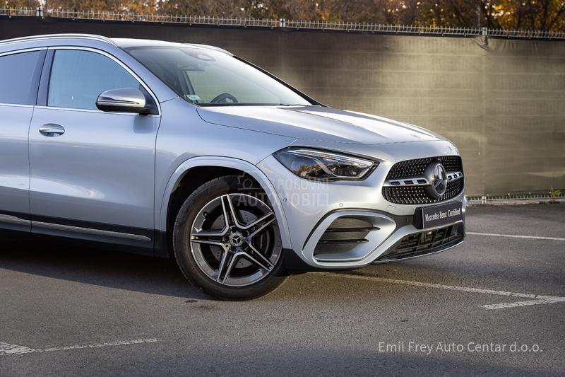 Mercedes Benz GLA 180 