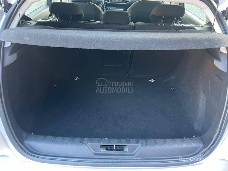 Peugeot 308 1.6hdi