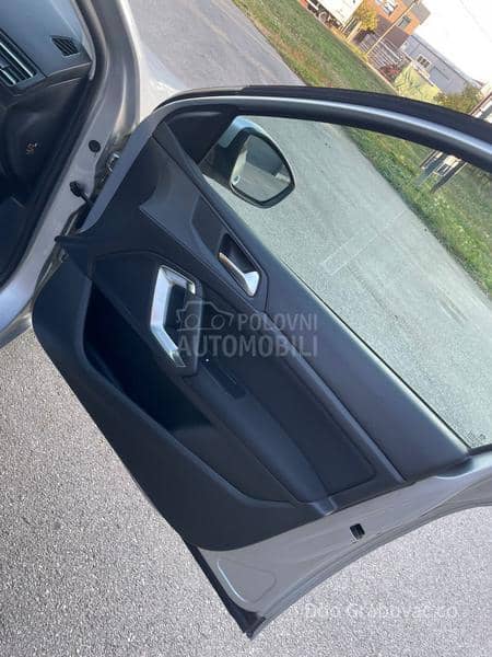 Peugeot 308 1.6hdi