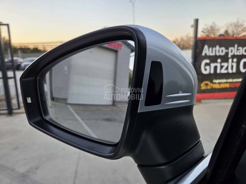 Volkswagen Tiguan 4MOTION/R-LINE/IQ