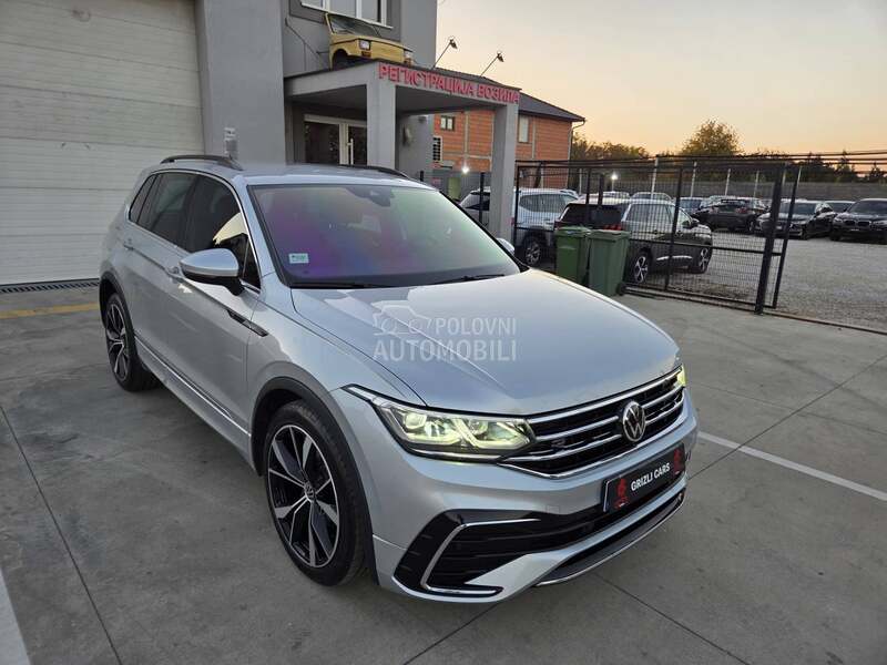 Volkswagen Tiguan 4MOTION/R-LINE/IQ