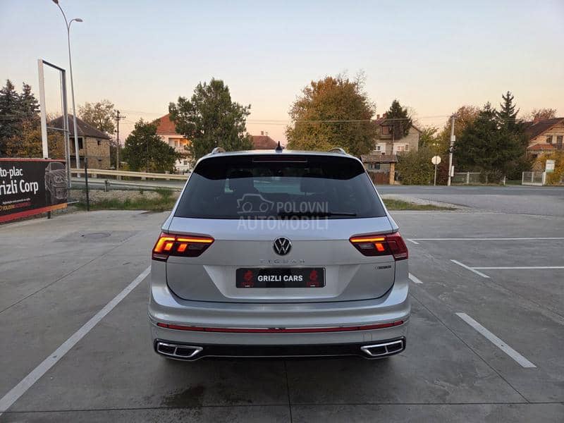 Volkswagen Tiguan 4MOTION/R-LINE/IQ