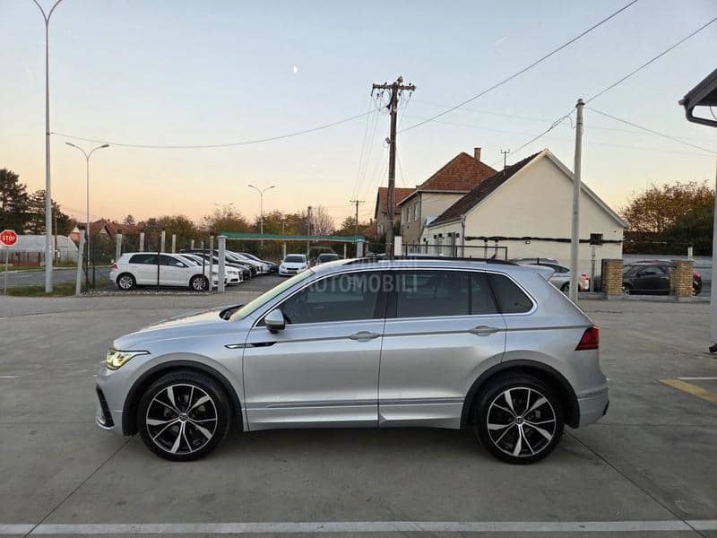 Volkswagen Tiguan 4MOTION/R-LINE/IQ