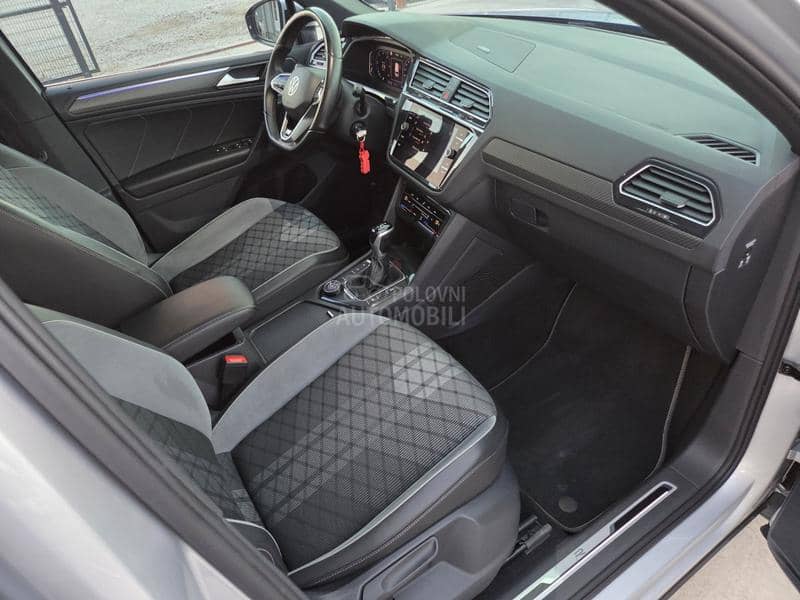 Volkswagen Tiguan 4MOTION/R-LINE/IQ