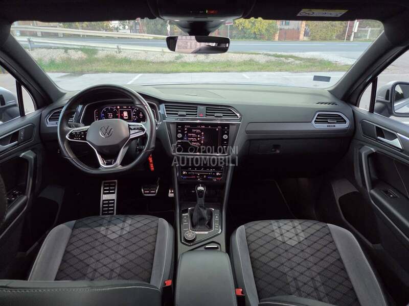 Volkswagen Tiguan 4MOTION/R-LINE/IQ