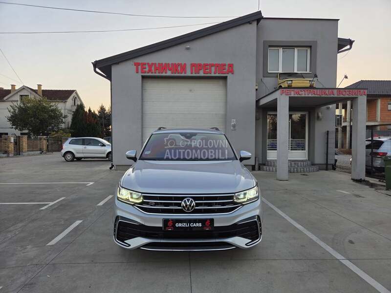 Volkswagen Tiguan 4MOTION/R-LINE/IQ